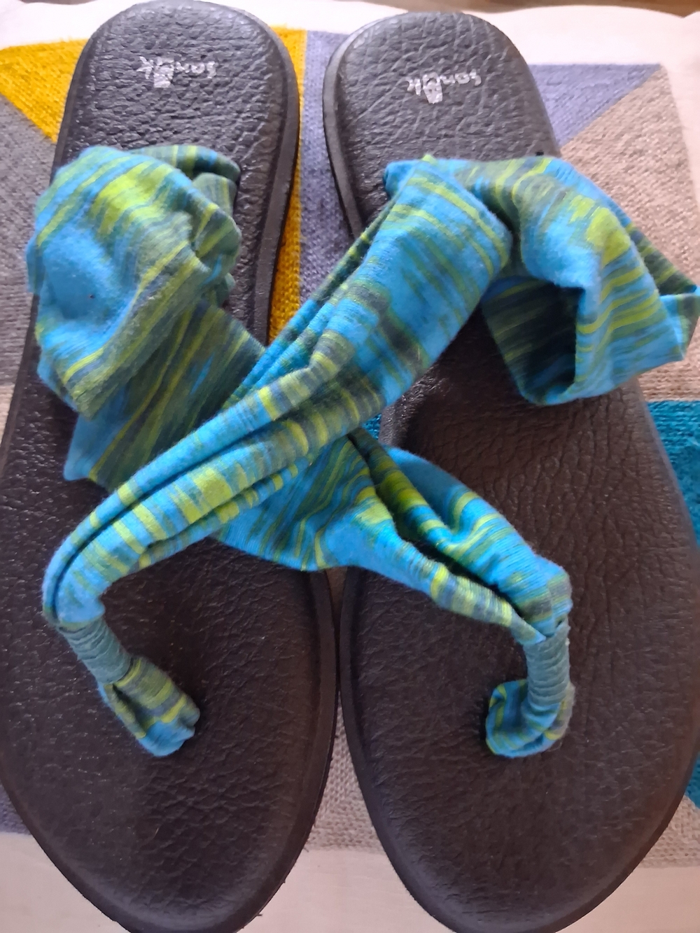 Sanuk Blue and Green Fabric Wrap Sandals